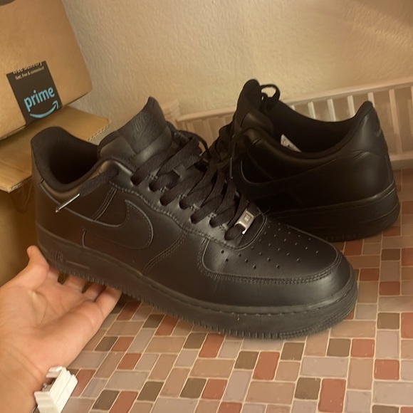 Nike Air Force 1 (black) size 12 - Picture 3 of 3